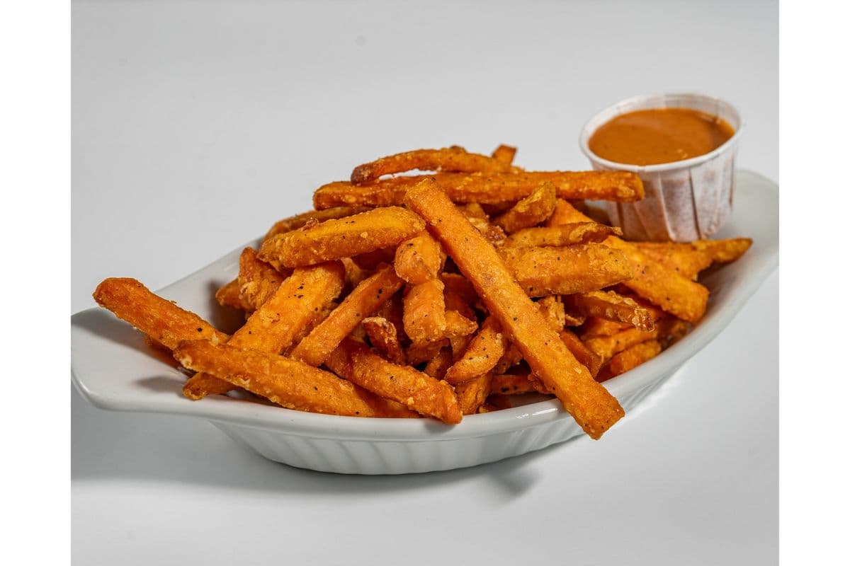 Sweet Potato Fries (620 Cal)