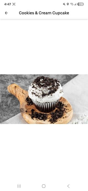 Each Cookies & Cream Cupcake