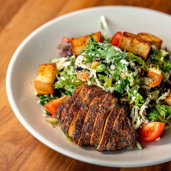 BLACKENED CHICKEN COWBOY SALAD