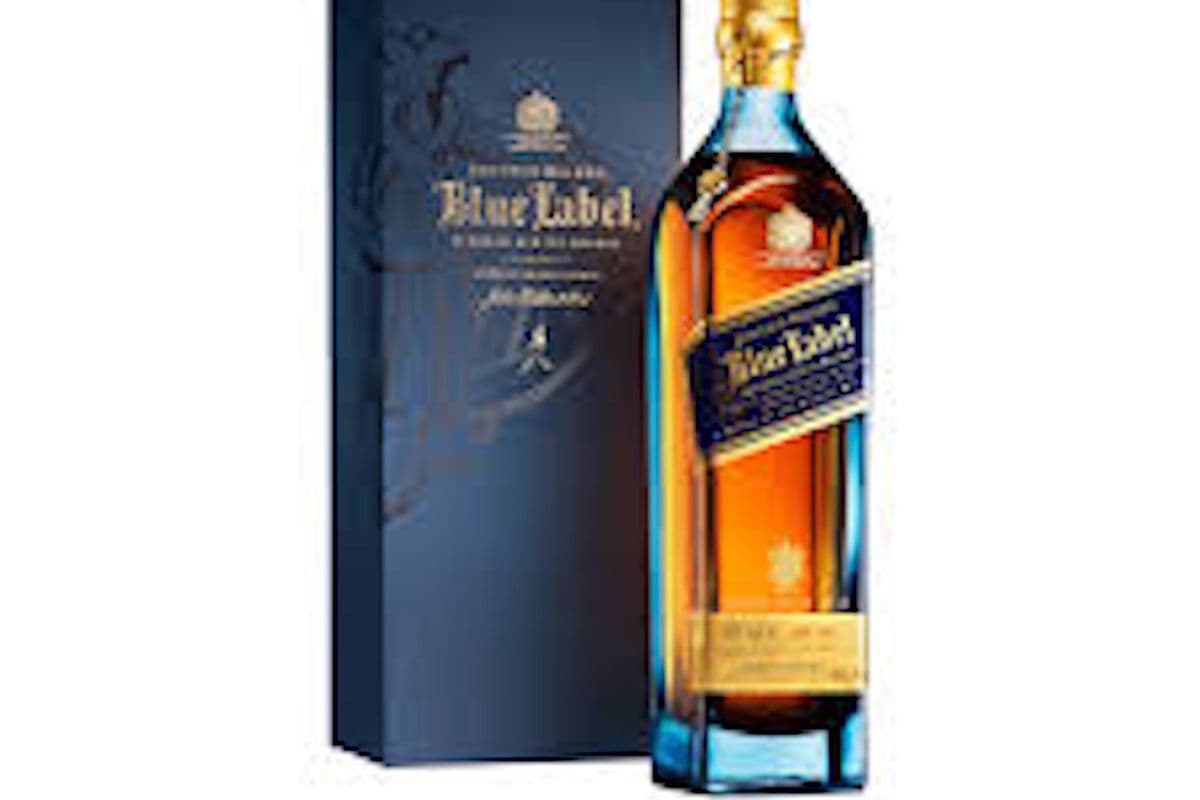 Johnnie Walker Blue Label Whiskey (1 x 750 ml)