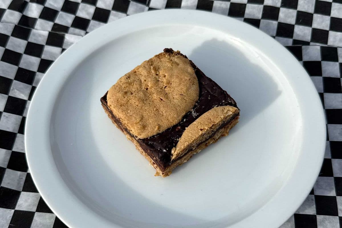 Oat Fudge Bar