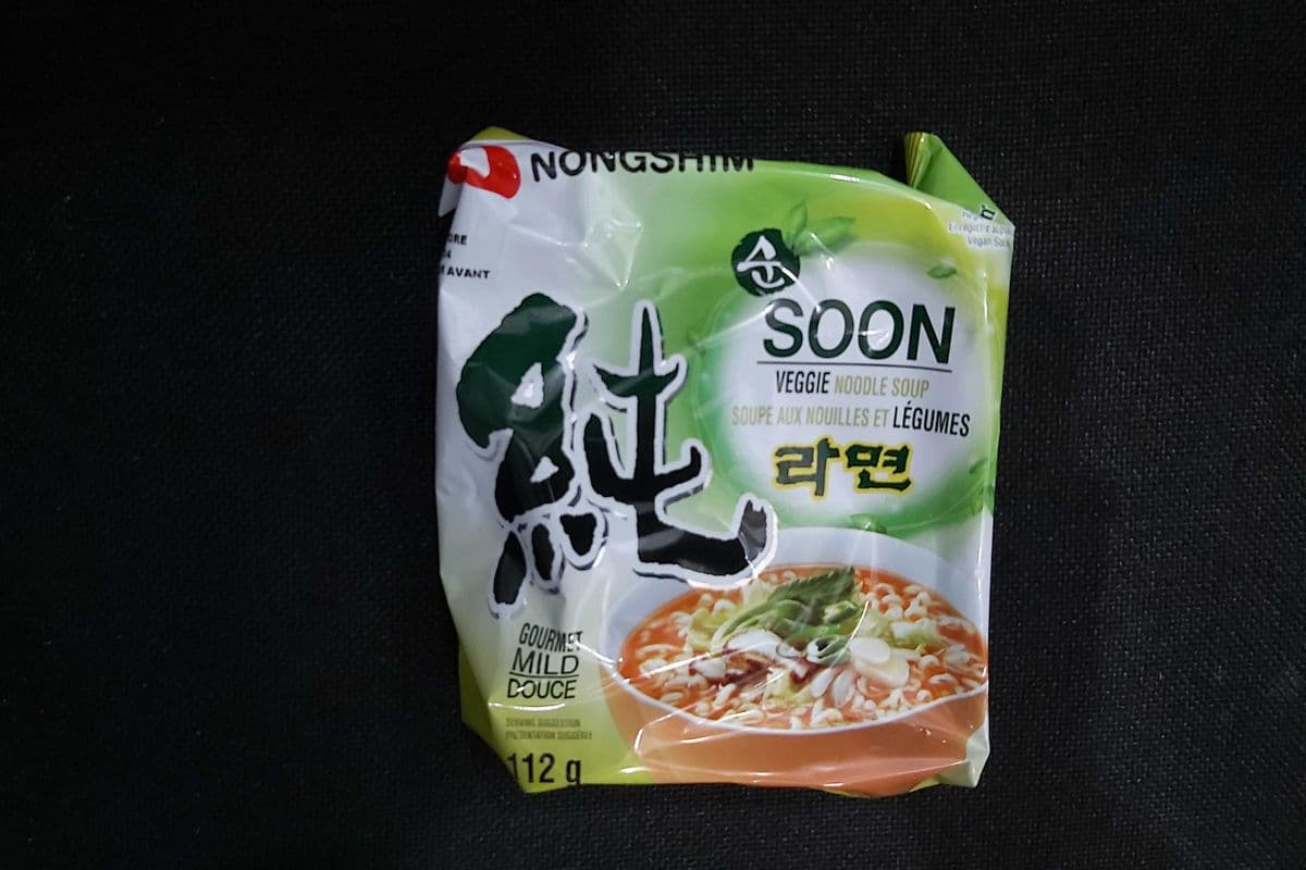 Nongshim noodle soup aux légume (纯-浅绿色包装) / Veggie Nongshim Noodle Soup