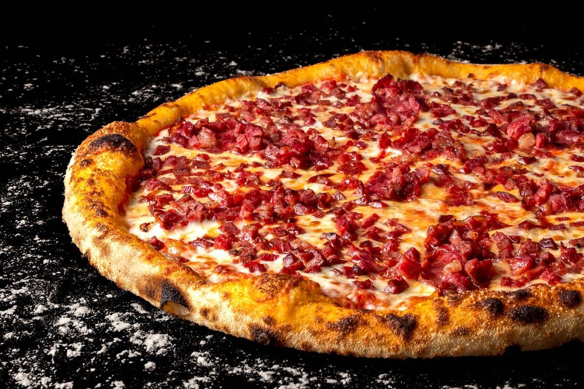 Medium Meat Supreme Pizza