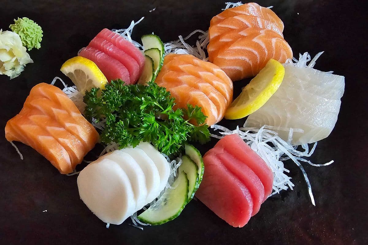B1. Sashimi Small (26pcs)