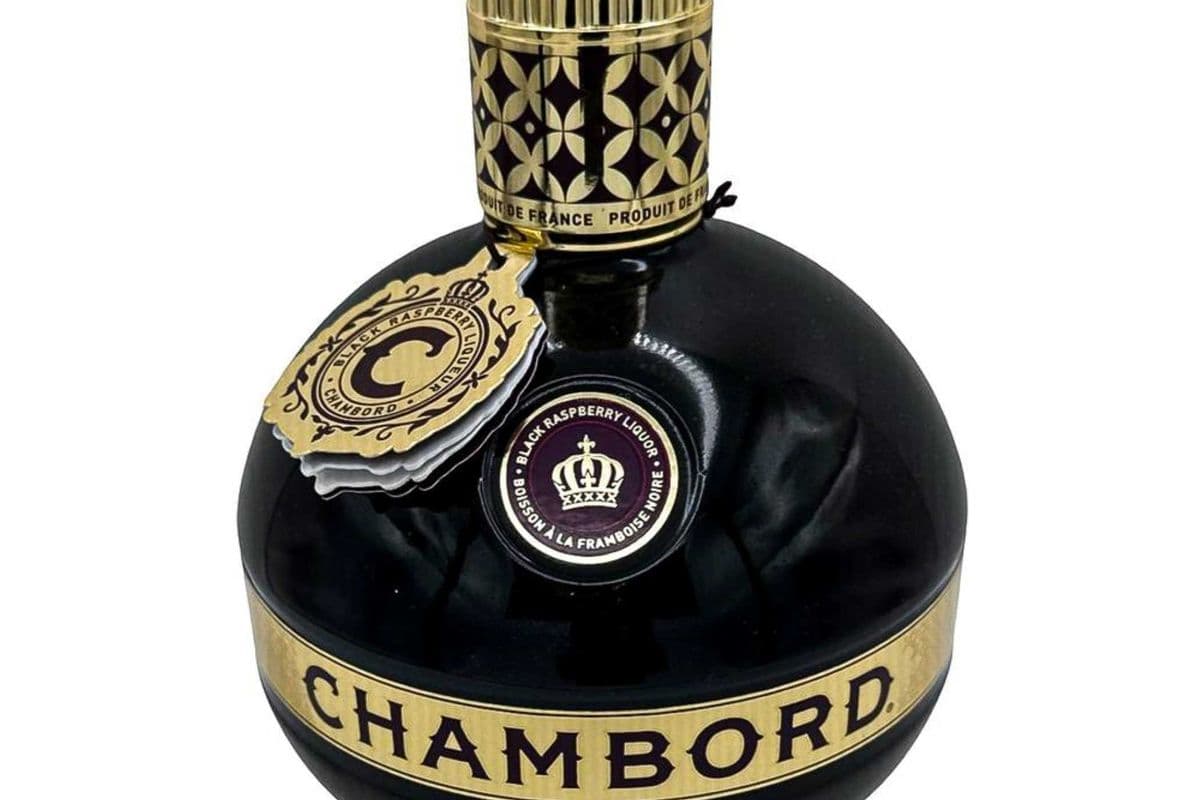 Chambord Black Raspberry Liqueur 750ml (1 x 750ml)