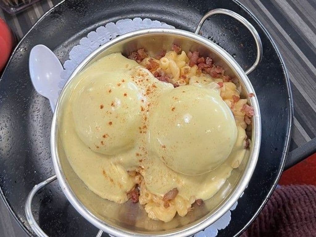 MAC N' CHEESE BENNY