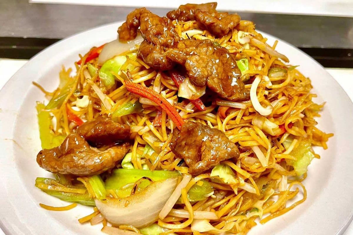 25. Beef Chow Mein