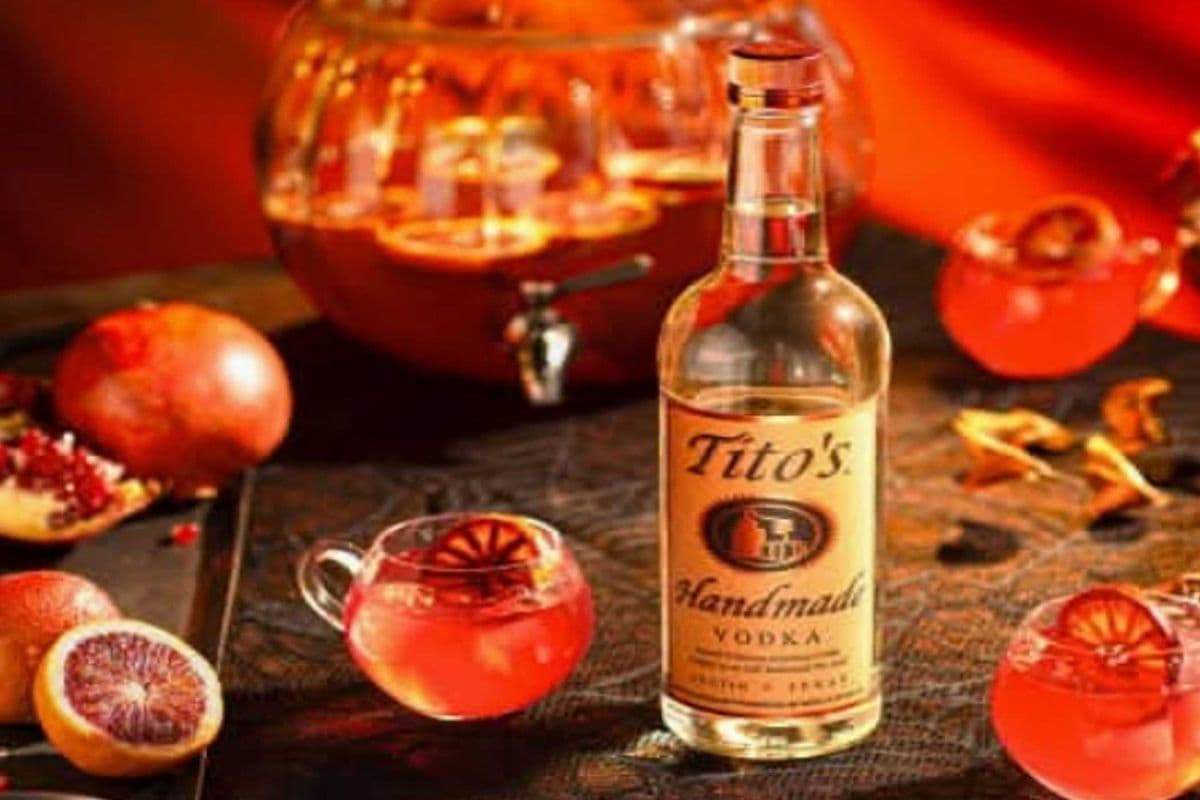 TITO’S HANDMAKE VODKA (1 x 1.14L)