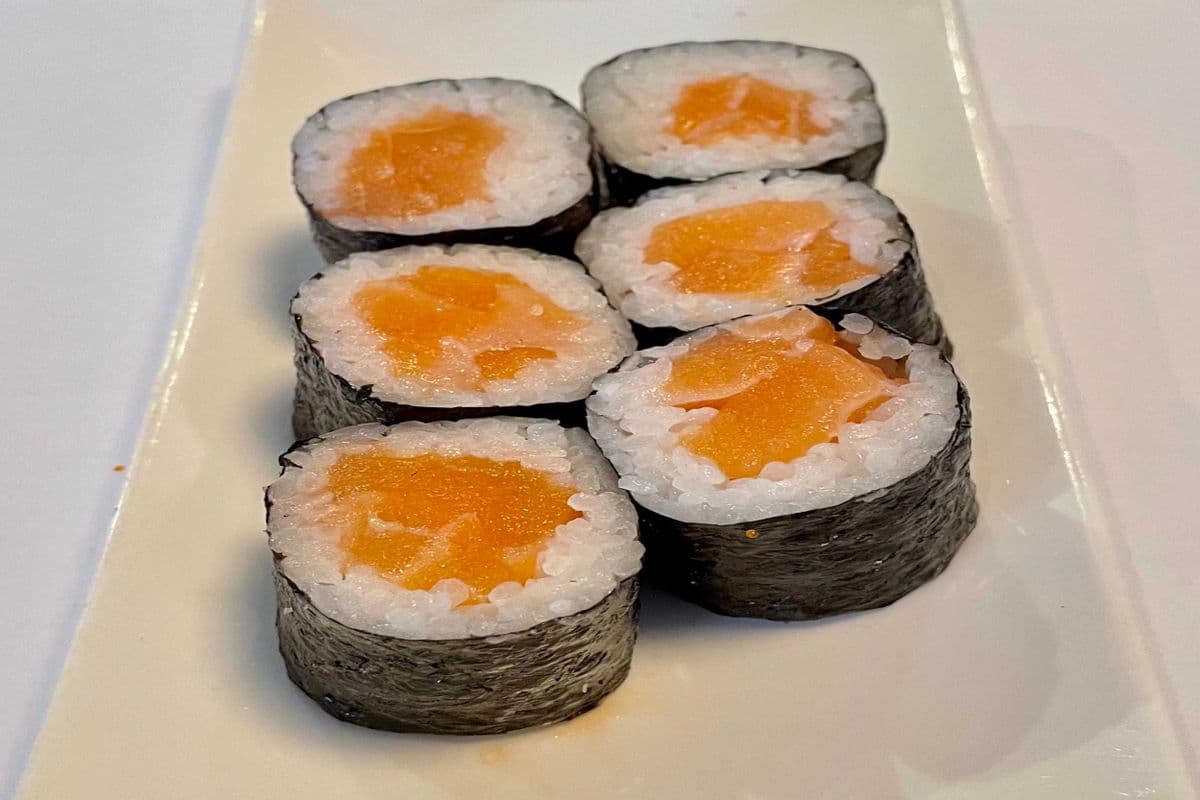 Sake / Salmon (6 mcx / 6 pcs)