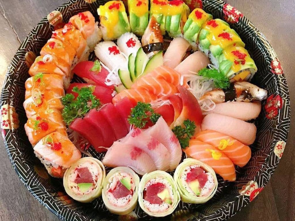 Deluxe Maki PartyTray(44Pcs)+W