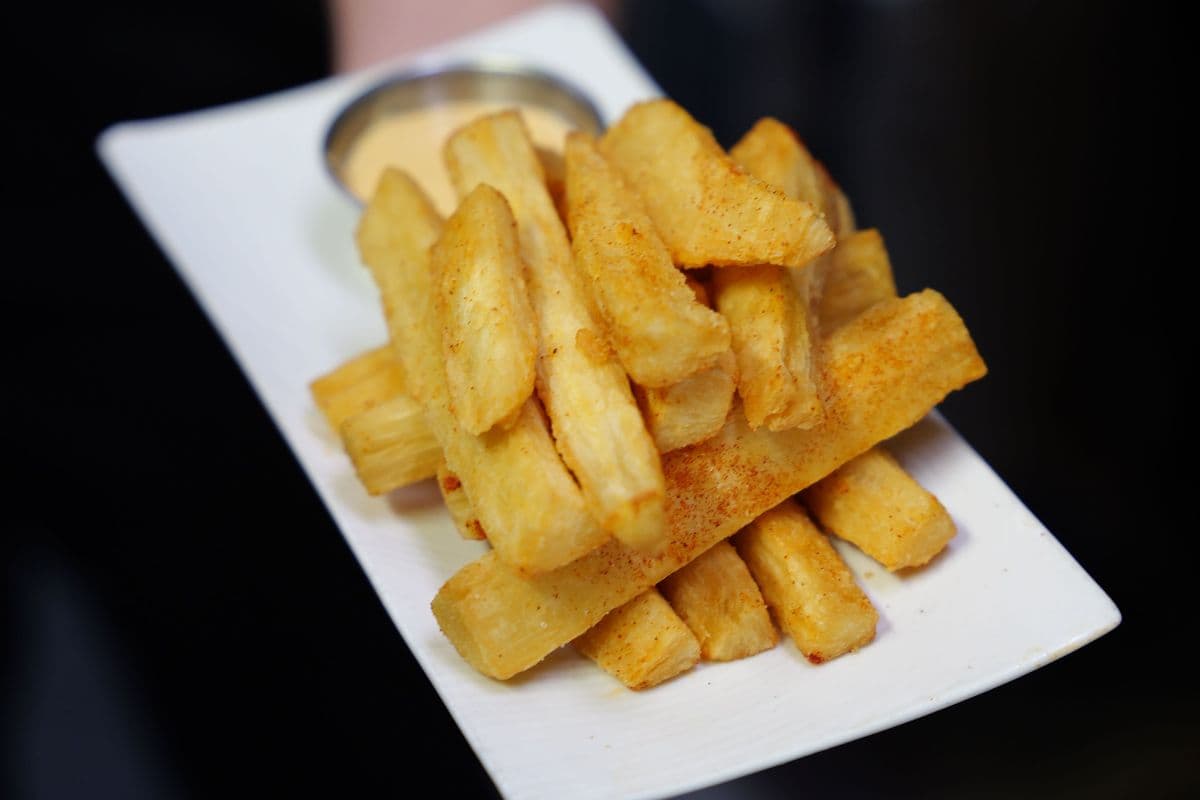 Cassava Fries (Khaoi Mì Chiên)
