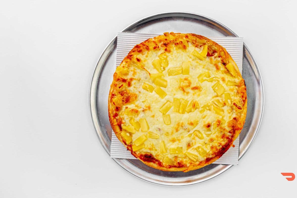 10" Medium Hawaiian Pizza