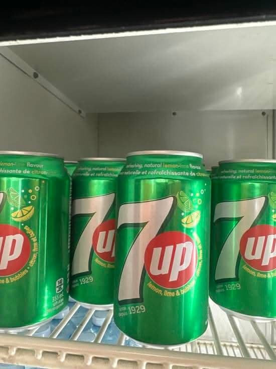 7 UP / 7 UP
