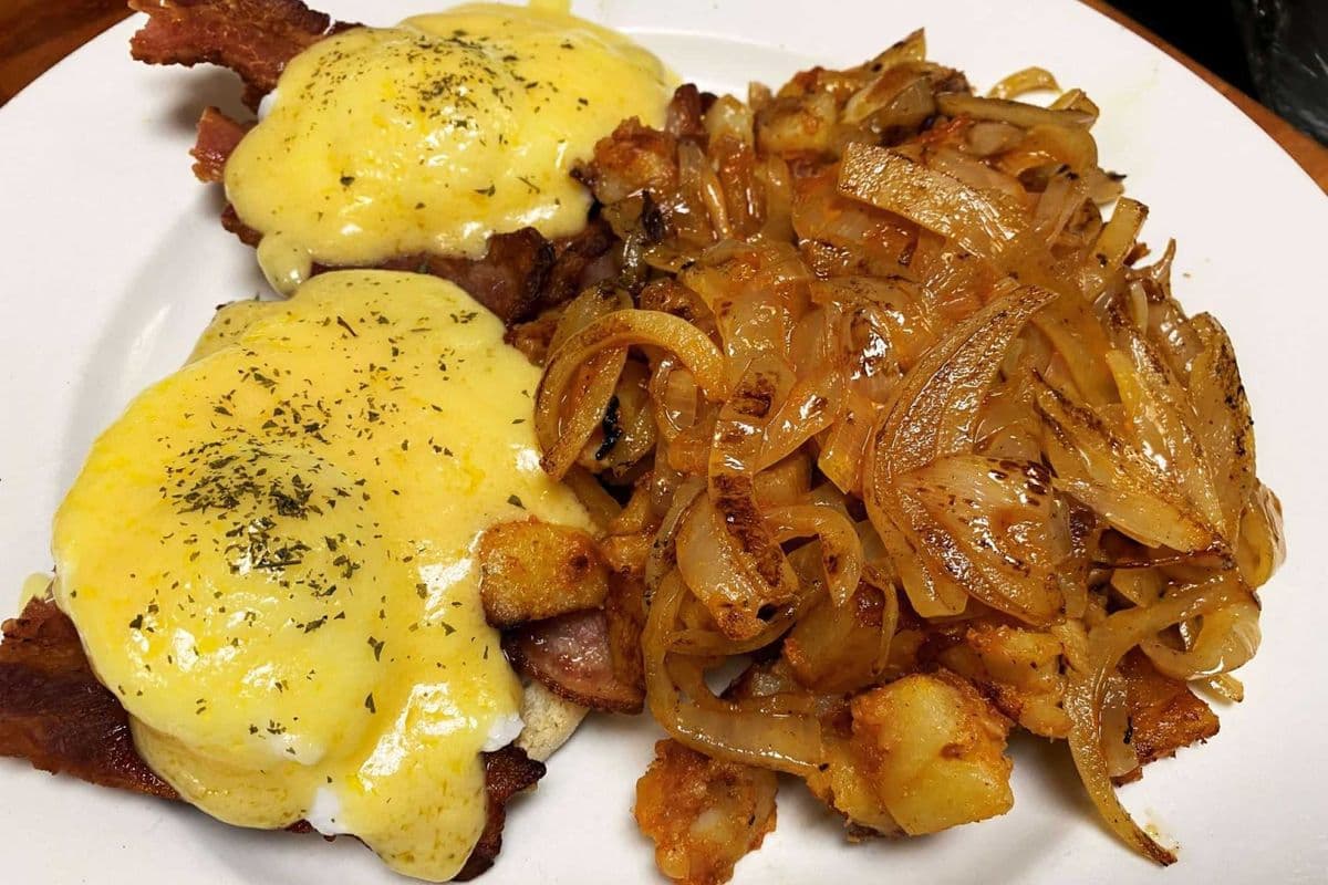 Eggs Benedict