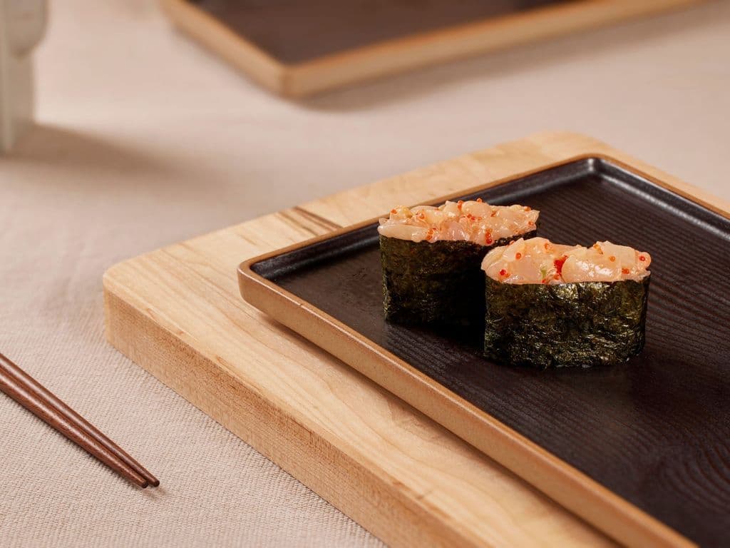 Spicy Scallop Sushi (2pcs)