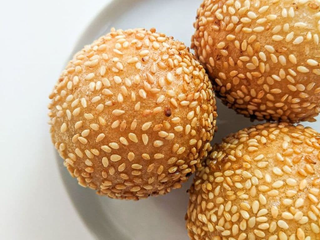 Frozen Sesame Balls (25pcs)