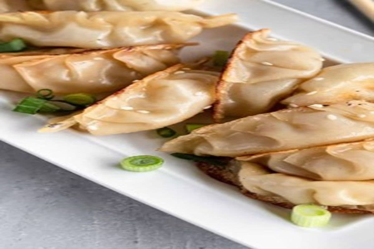 Potstickers (12 pcs)