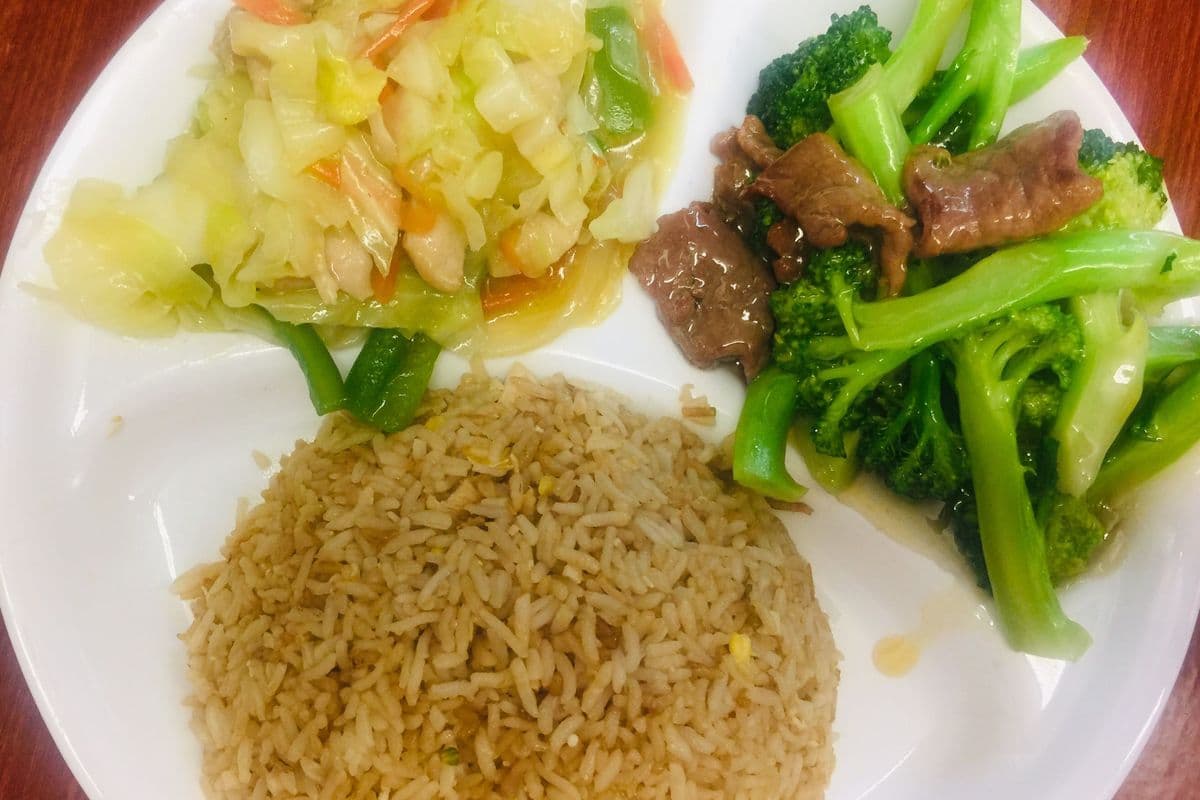 Combo No 9. Chicken Fried Rice, Chicken Chop Suey, and Beef Broccoli