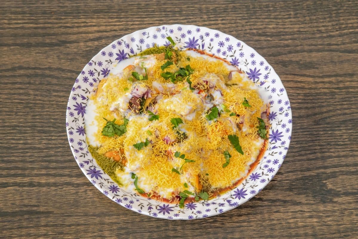 Samosa chaat