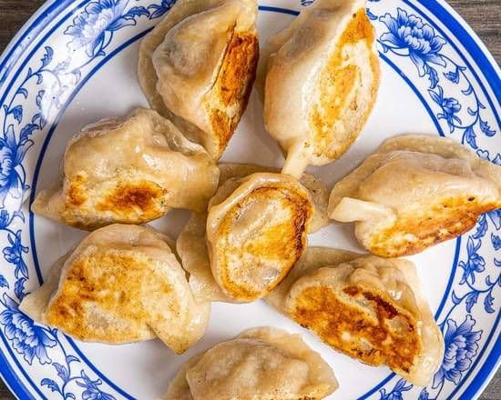 Pan Fried Chicken Dumpling (10)  / 鸡肉煎饺 -HP2