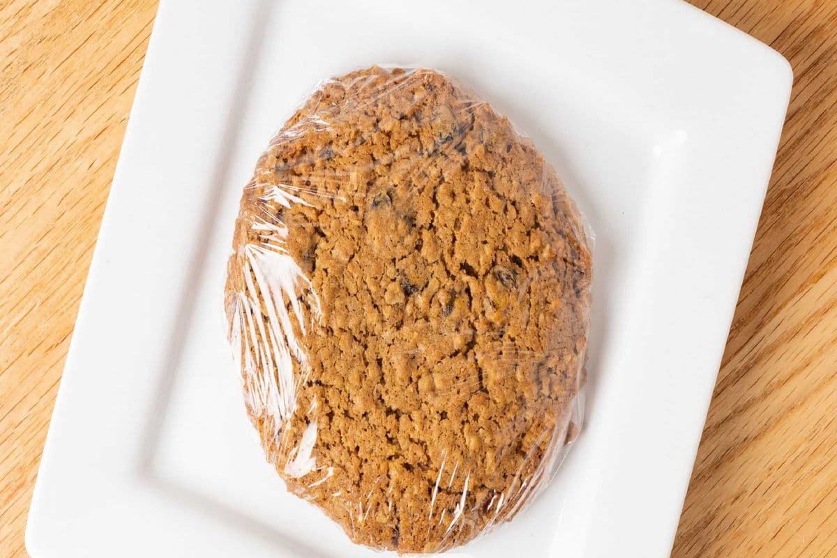 Oatmeal Raisin Cookie