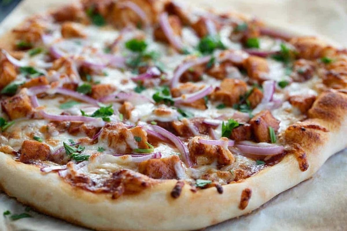 12" Medium BBQ Chicken Pizza
