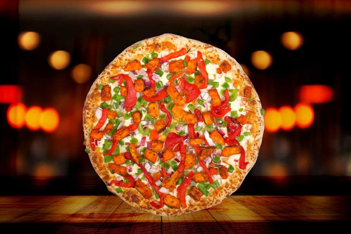 Butter Chicken Pizza