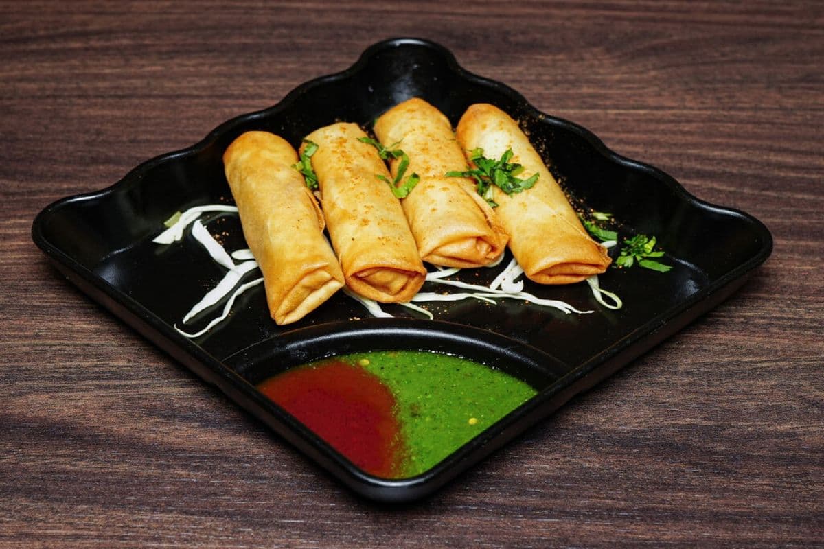Spring Roll (4 Pcs)
