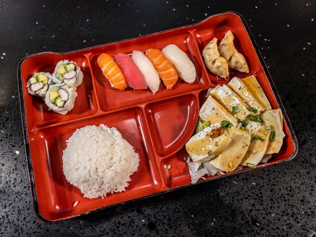 Tofu Dinner Box