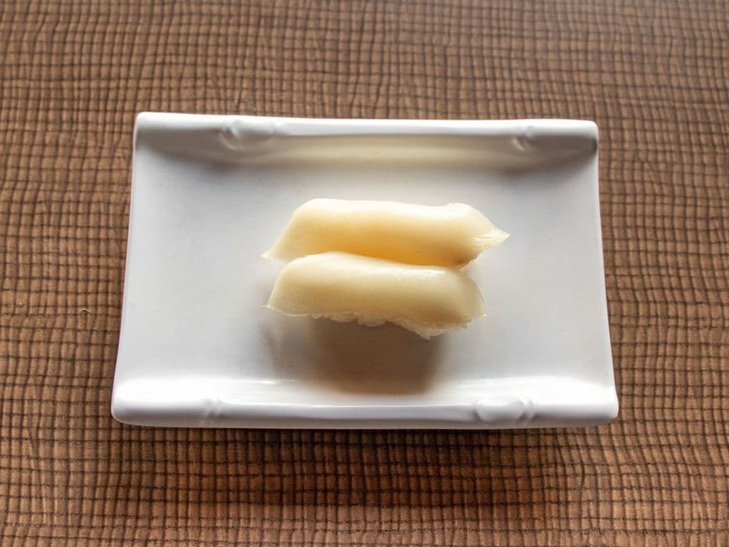 143. White Tuna Sushi(1pc)