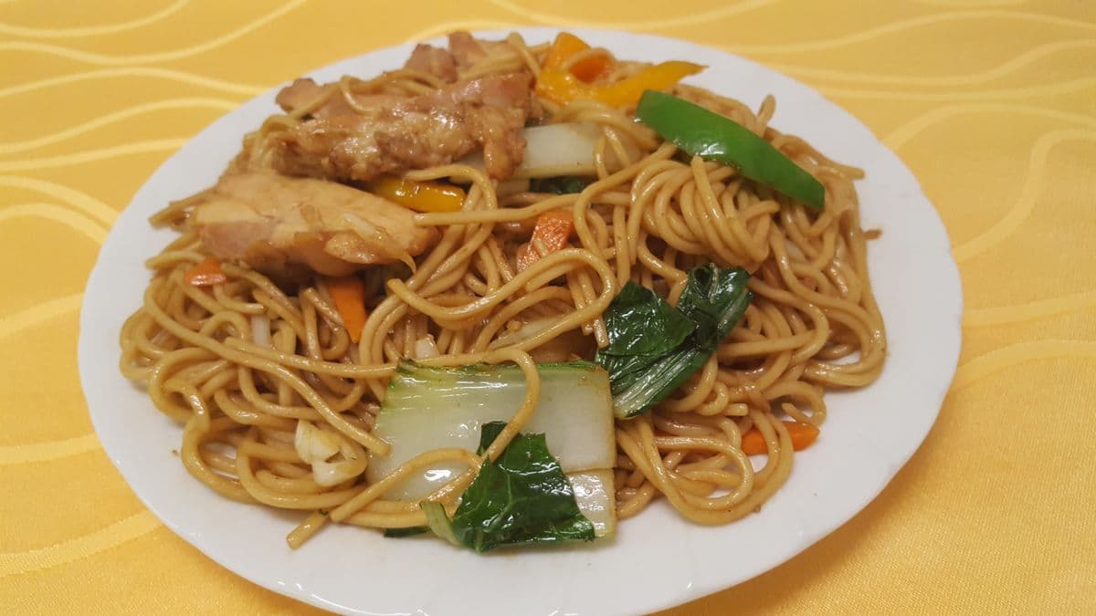Chicken Lo Mein