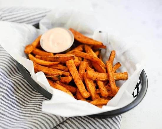 3. Sweet Potato Fries / Frites de patates douces 