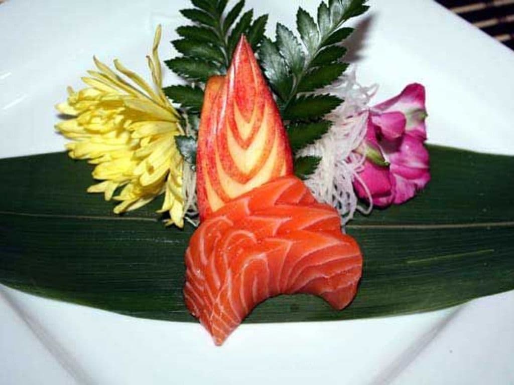 Salmon Sashimi (3pcs)