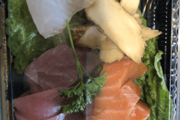 C18. Sashimi Combo 1 (12 pcs)