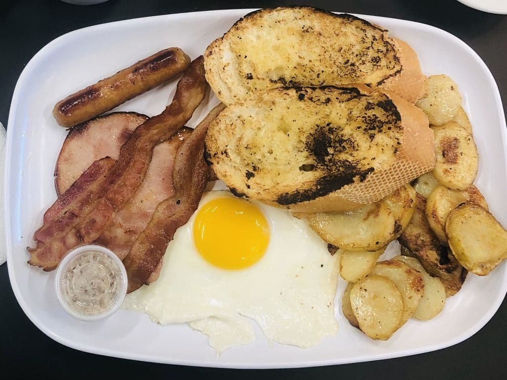 Un oeuf / One Egg
