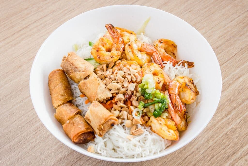 28. Grilled Shrimps & Rolls Vermicelli (10 pcs)