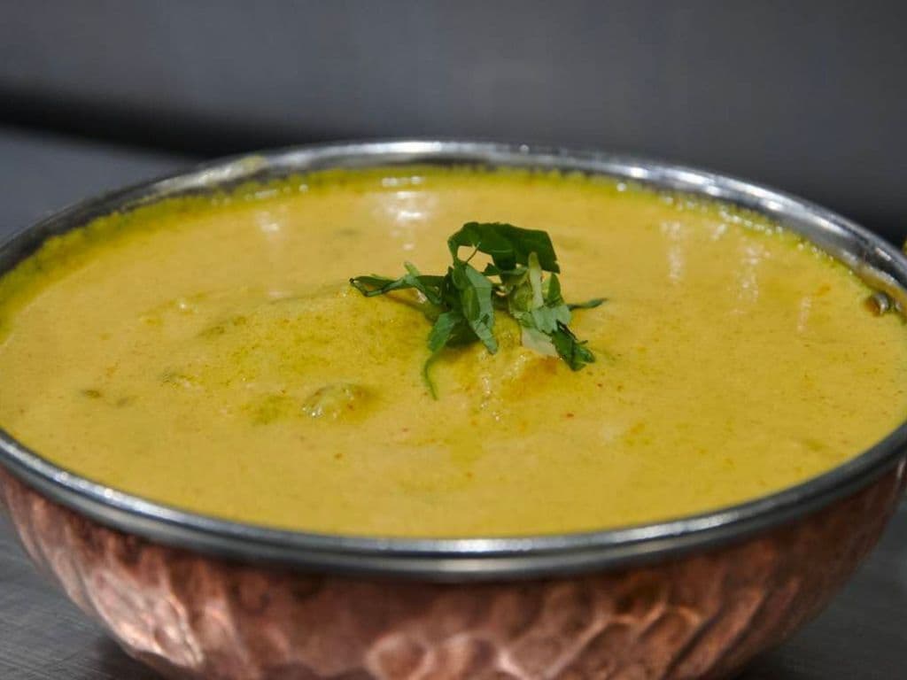 Kadi Pakoda