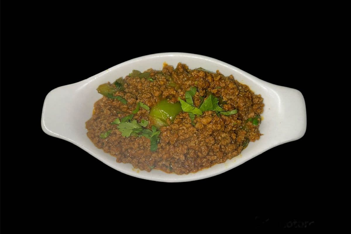 Veau émincé avec poivrons / Qeema Mirch