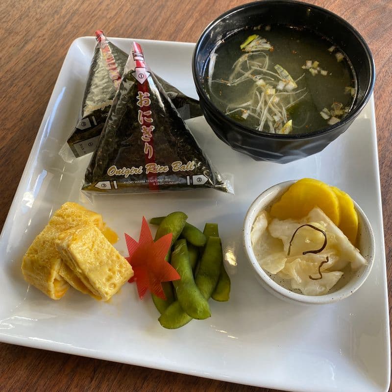 Onigiri Lunch Set