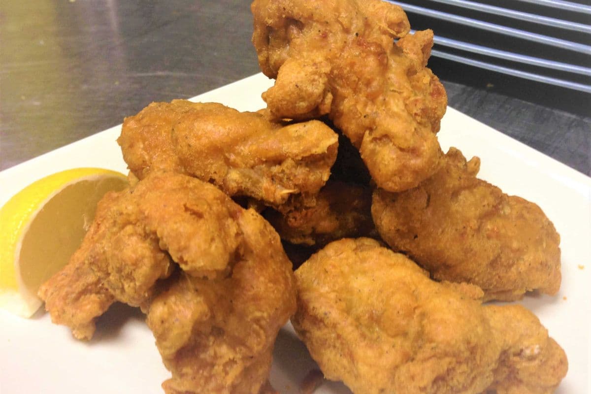 08. Fried Chicken Wings (10 pcs)