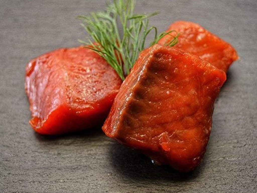 F2T MAPLE SMOKED CANDY SALMON NUGGET 227G