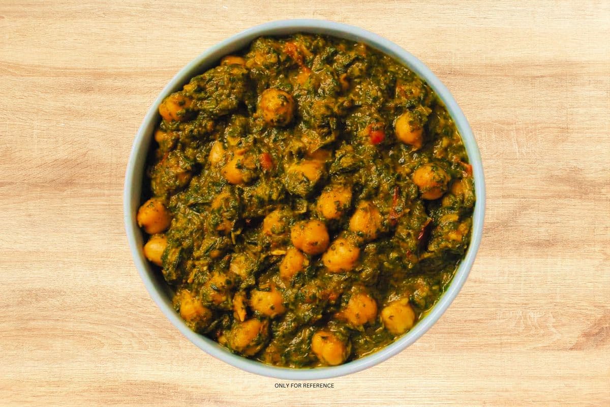 Saag (Spinach) Chana (Can be made vegan)