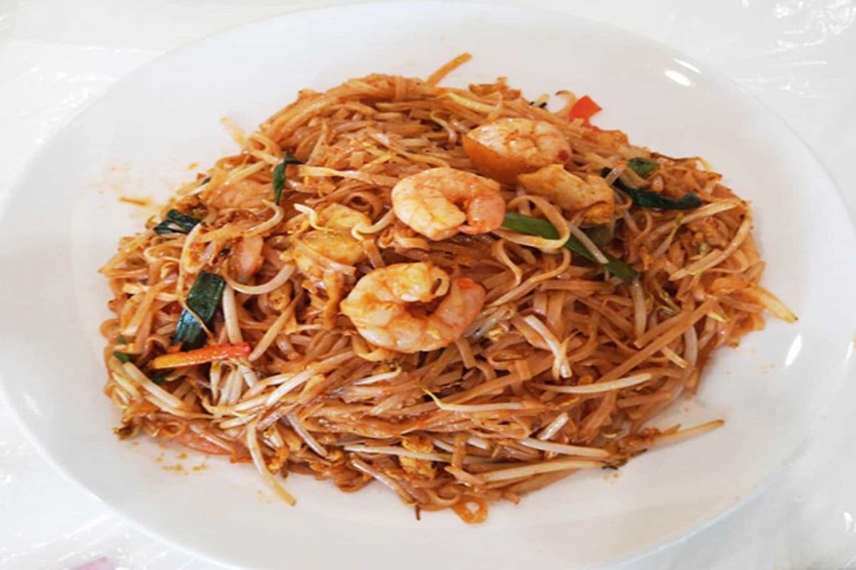 97. Spicy Fried Rice Noodles Pad Thai