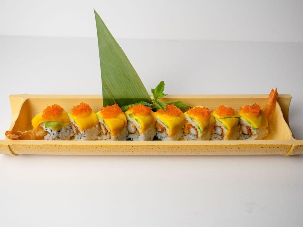 Mango Roll 8pcs