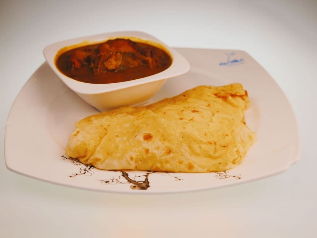 128.Curry Chicken w/ Rice 