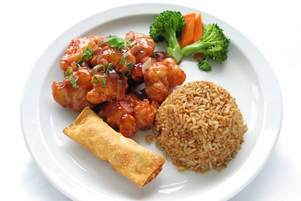 C 1. Poulet Général Tao / General Tao Chicken
