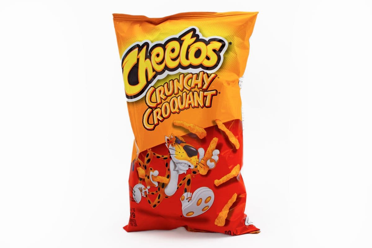 Cheetos Crunchy (90g)