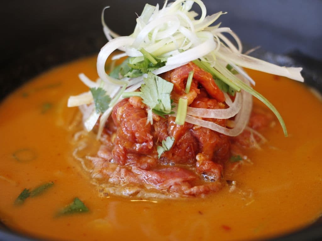 P16: Pho Sate