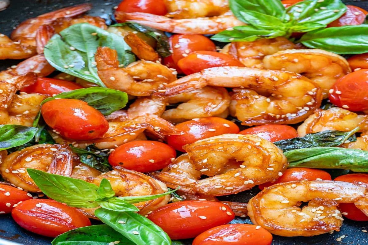 75. Jumbo Shrimp with Tomato