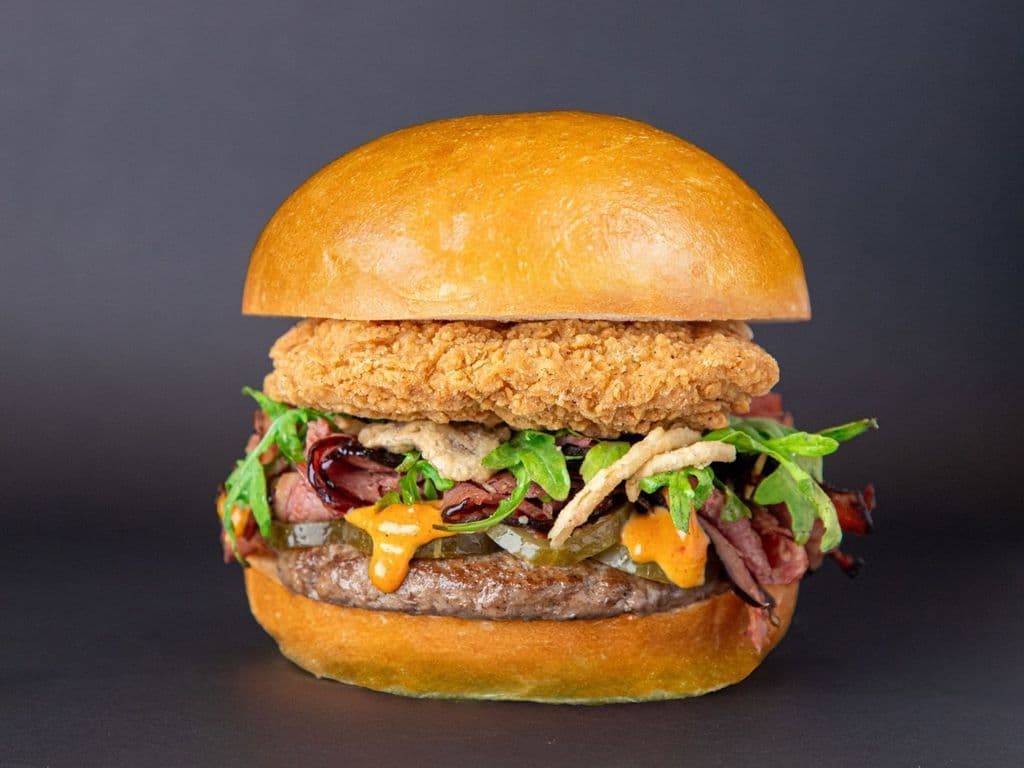Trio Burger Smoked Deluxe
